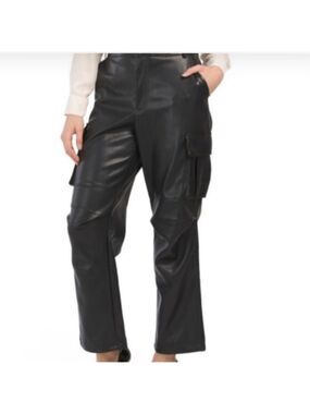7 for All Mankind Black Faux Leather Cargo Pants size medium